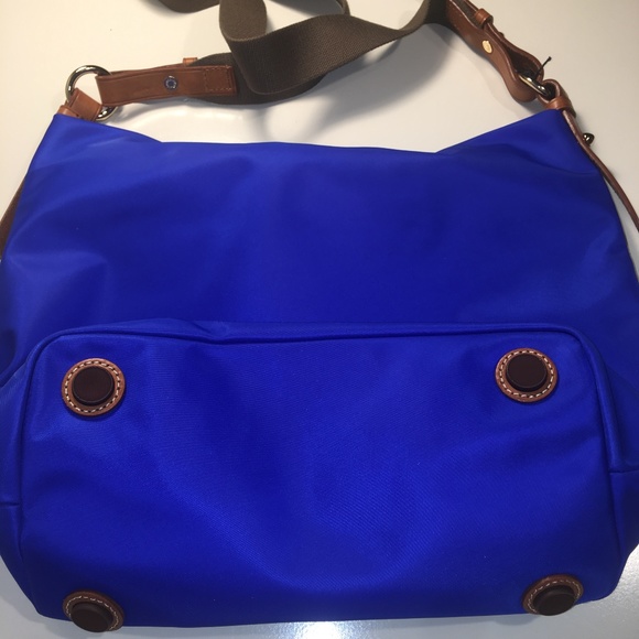 DOONEY & BOURKE Annie - Windham' Nylon Hobo Bag - Picture 5 of 8